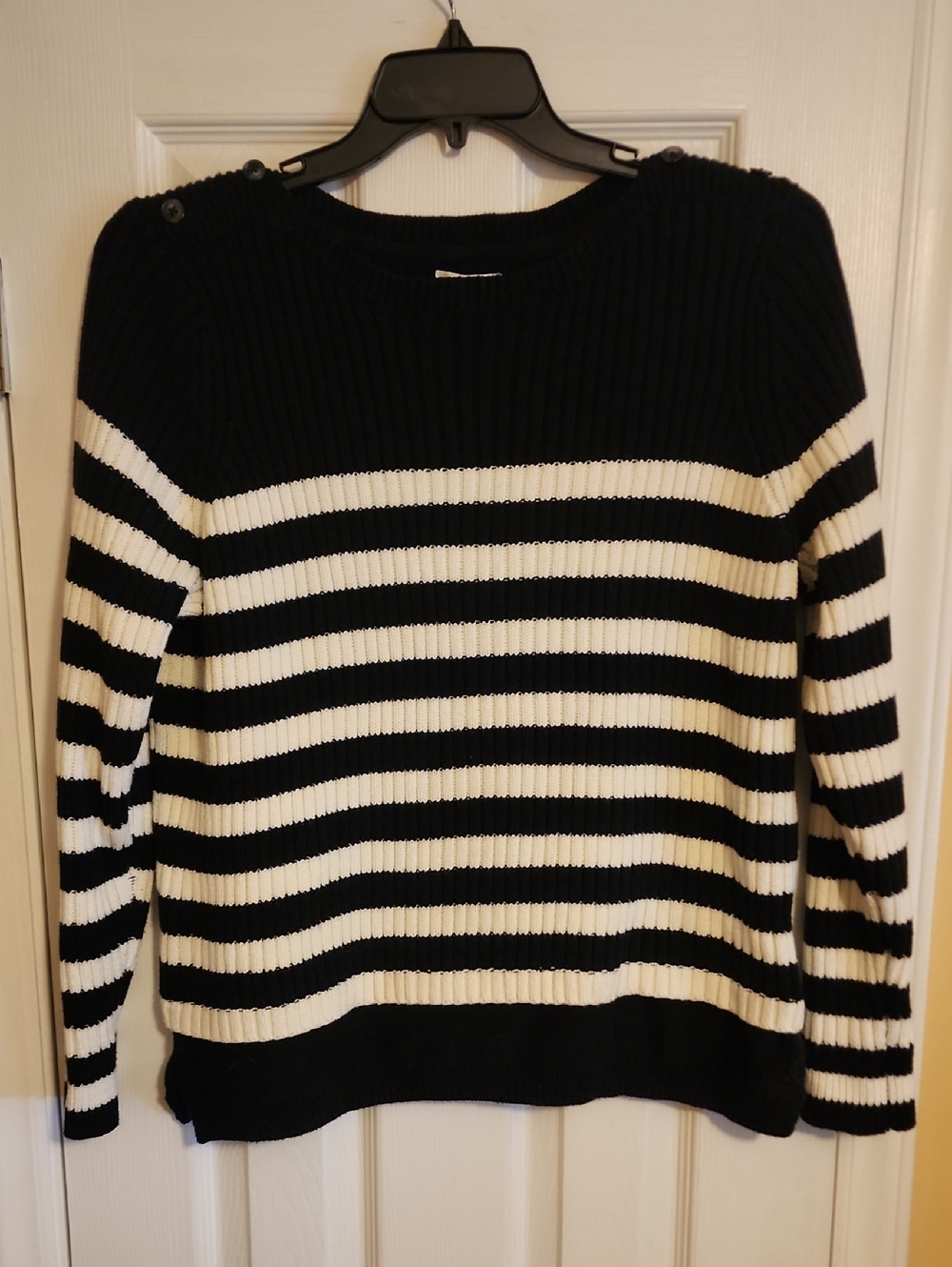 Croft & Barrow Black and White Striped Crewneck Sweater Women's Size XL